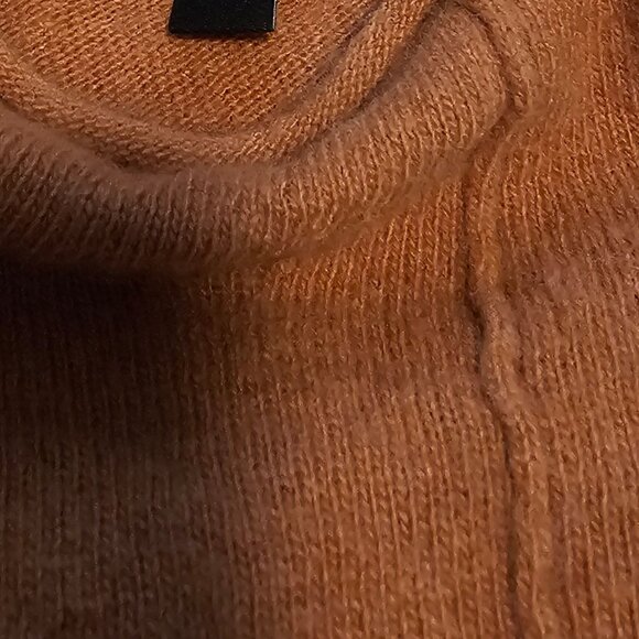 Women’s Banana Republic Italian Wool Cashmere Blend Rust Top, XS - Picture 9 of 9